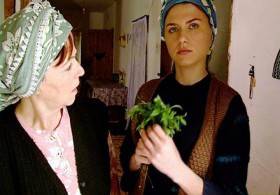 TV Filmi 'Pınar Başından Bulanır'