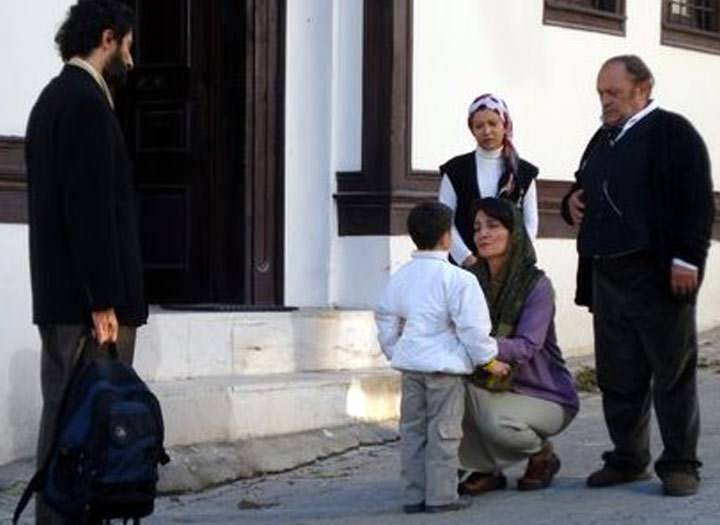 TV Filmi ‘Beni Babama Götür’