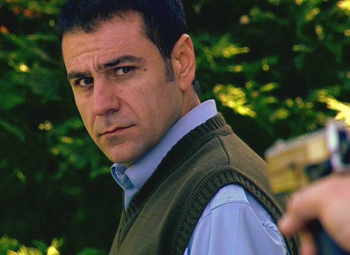 TV Filmi ‘Yuvamı Yıkamazsın’
