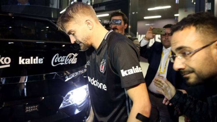 Caner Erkin'den ameliyat sonrası ilk açıklama!