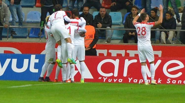 Eto'o attı, Antalya siftah yaptı!