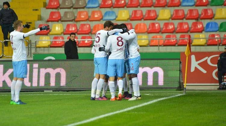  Trabzonspor'dan hayati galibiyet!