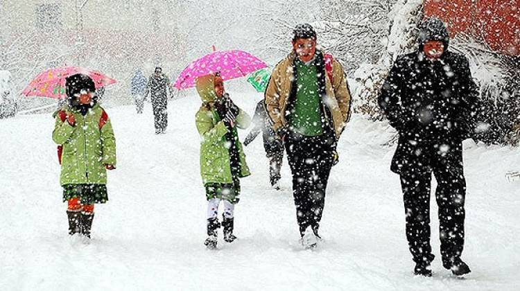  İstanbul'da okullara kar tatili 