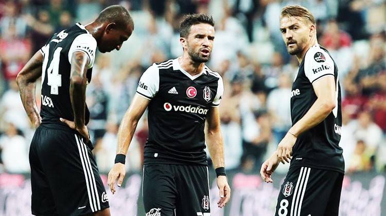 Caner Erkin ve Gökhan Gönül'e gönderme