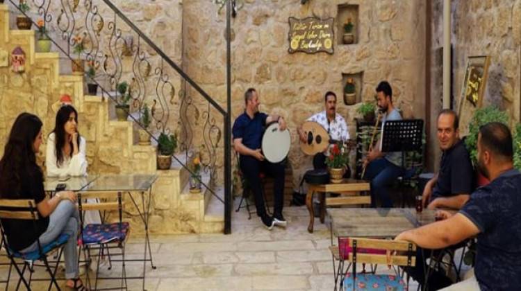Mardin'de tarihi mekanlar müzikle şenleniyor