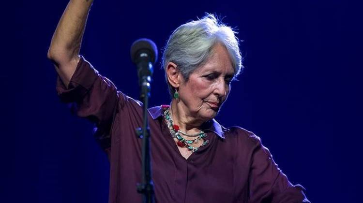 Serkan Çağrı çaldı Joan Baez oynadı