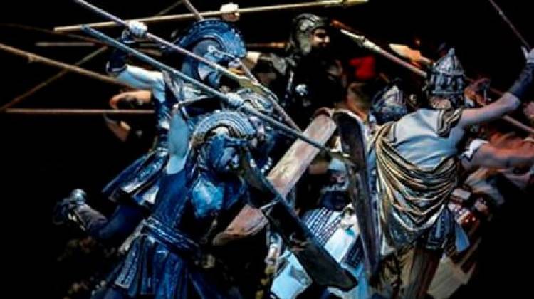 Anadolu Ateşi'nin 'Troya'sı Antalya'da sahnelendi