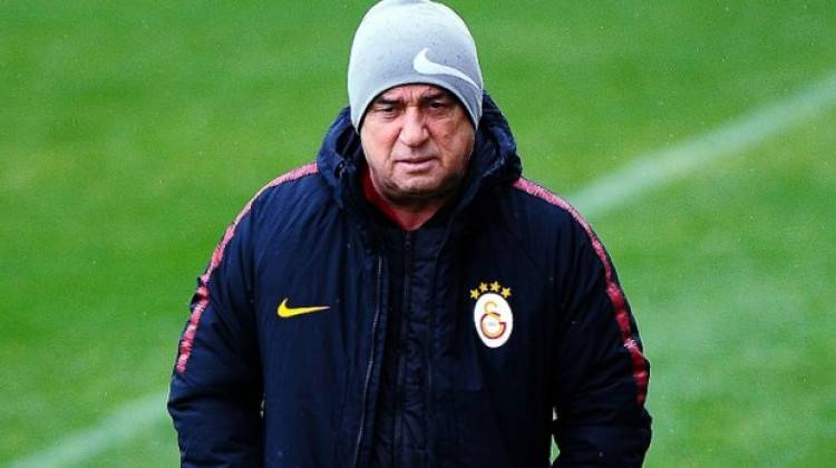 Terim'den transfer kararı! 'Asla satmayın'