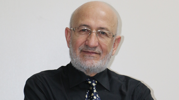 Ahmet Özel 