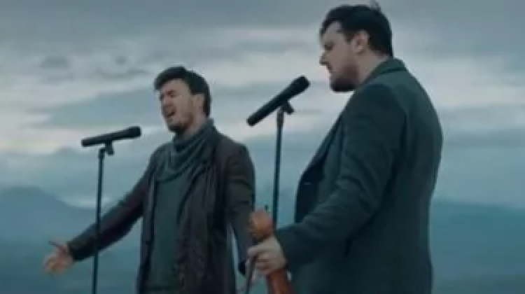 Mustafa Ceceli & Ekin Uzunlar