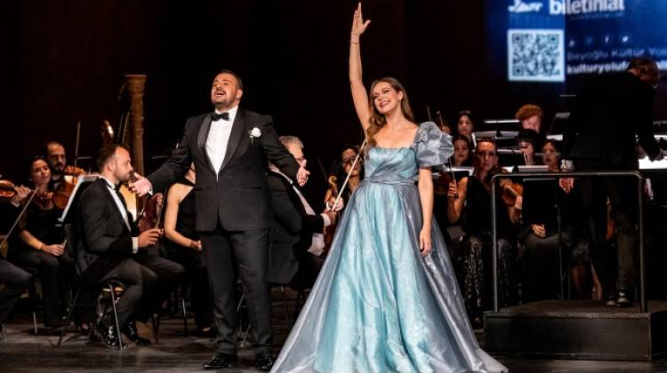  Beyoğlu Kültür Yolu Festivali’nde  ayakta alkışlanan opera ziyafeti  