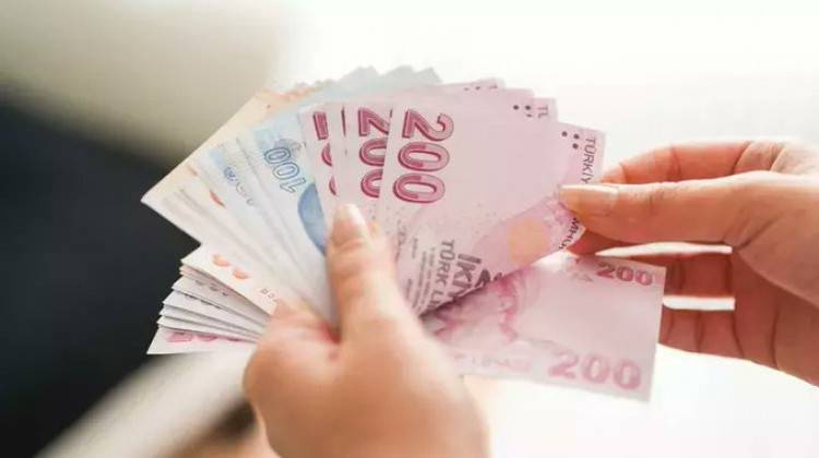 600 bin kamu işçisi için zam teklifi belli oldu