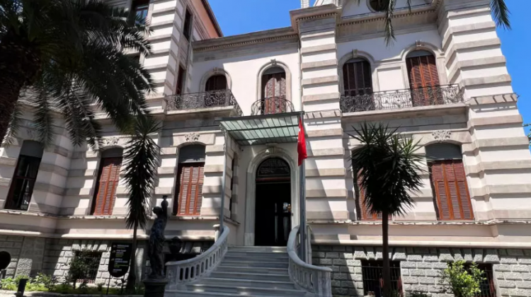 Binlerce kişi akın akın görmeye gidiyor