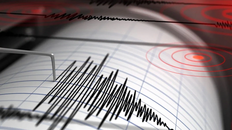 Bursa'da deprem! İstanbul dahil çevre illerde de hissedildi