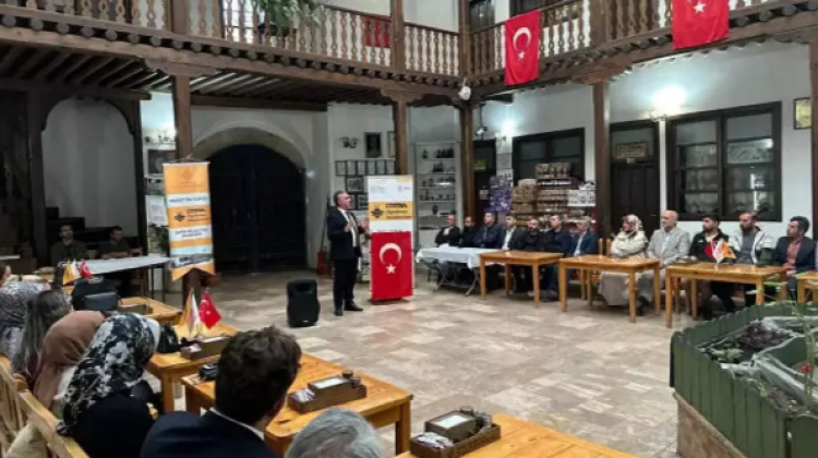  Fethi Gemuhluoğlu memleketi Arapgir’de özel bir programla anıldı